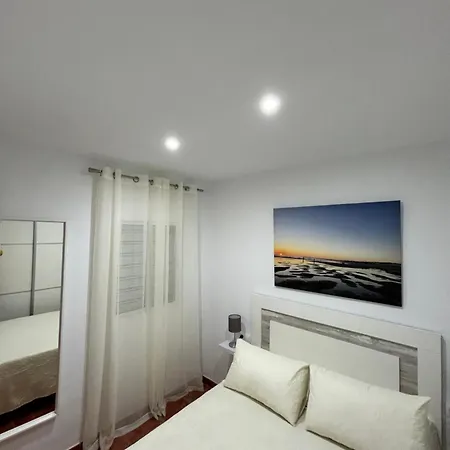 Huerta Enmedio Apartman *